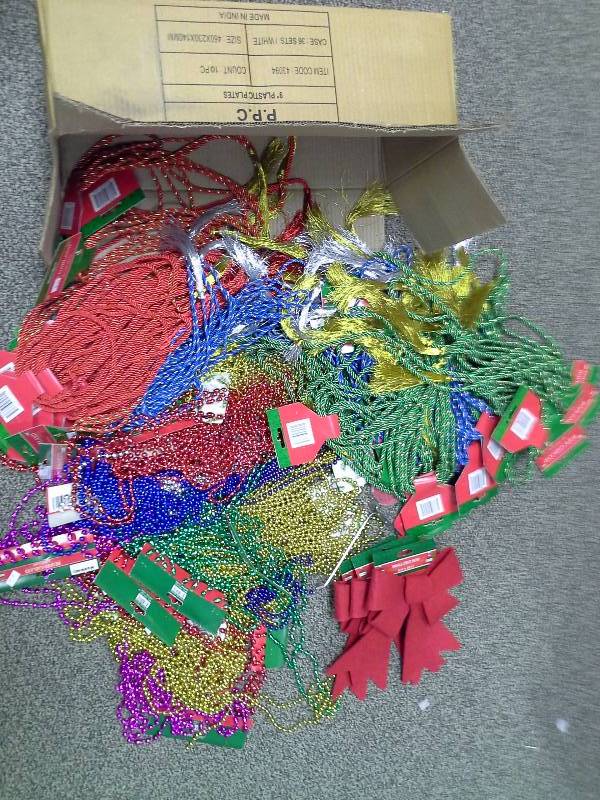 Beads and rope lot