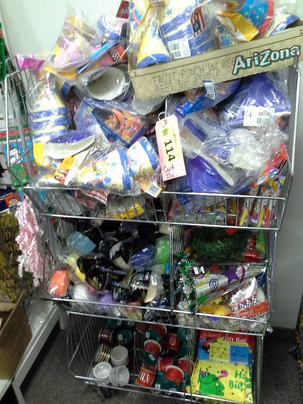 Party accessories with cart