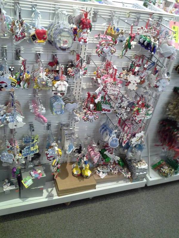 High-end Christmas ornaments, some brand-name