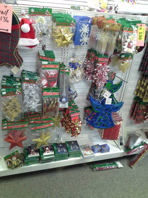 Christmas accessories lot
