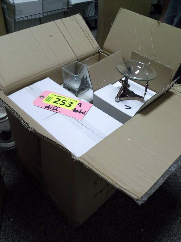 Candleholder lot