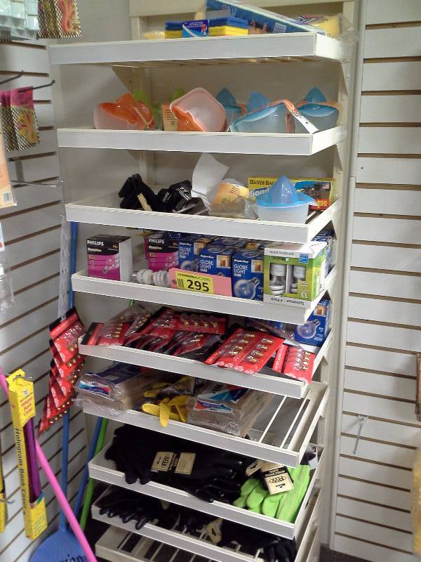Household items, light bulbs, gloves lot