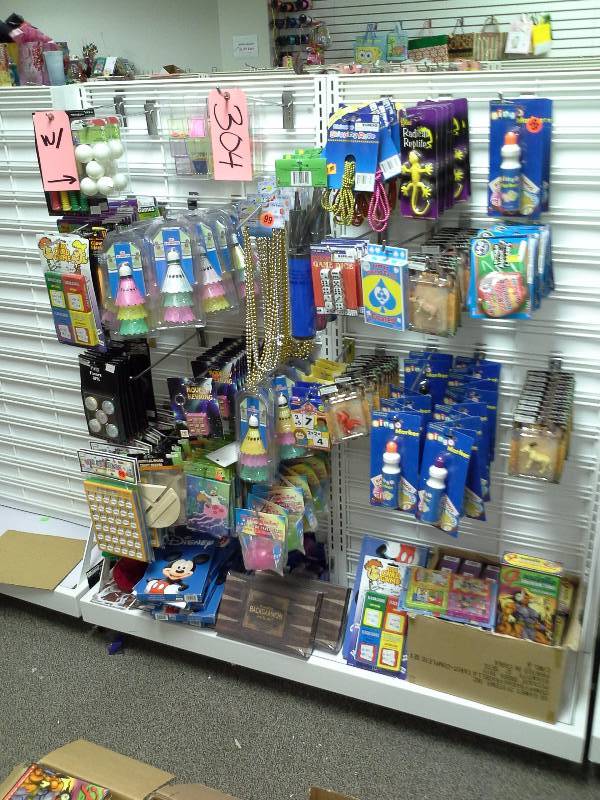 Toy and game lot