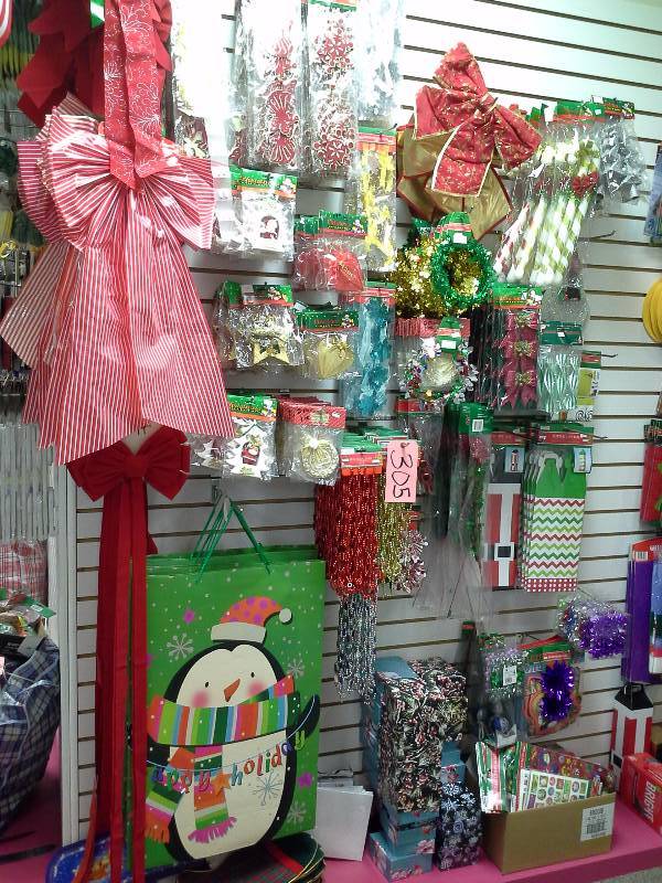 Christmas accessories lot