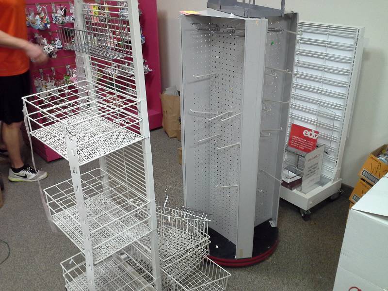 Retail shelving lot