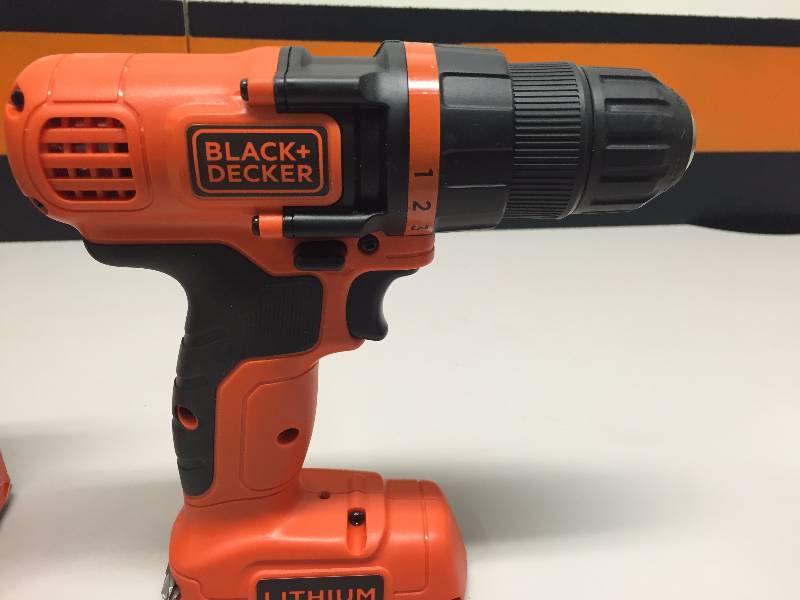 BLACK N DECKER 7.2V LITHIUM DRILLDRIVER