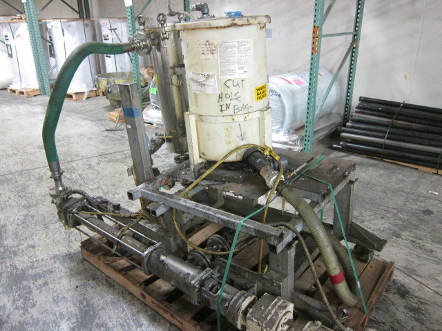 Adhesive Pump and Filter System