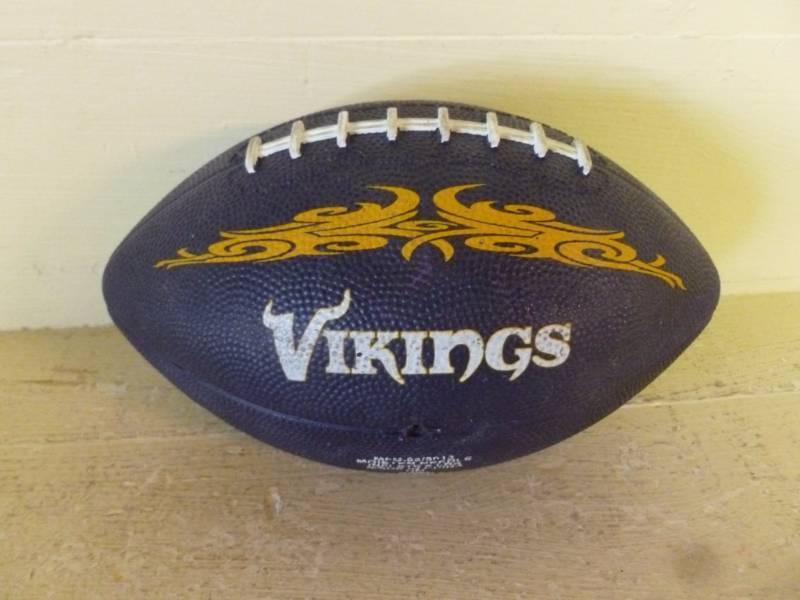 lot 71 image: Football