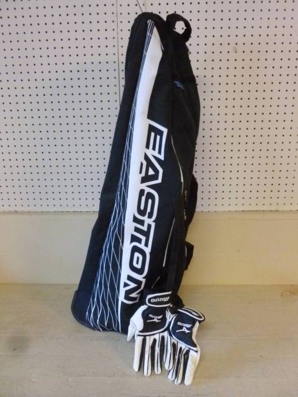 lot 82 image: Sports Bag