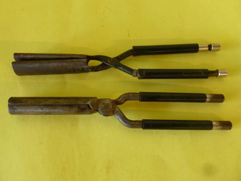 lot 105 image: Vintage Hair Irons