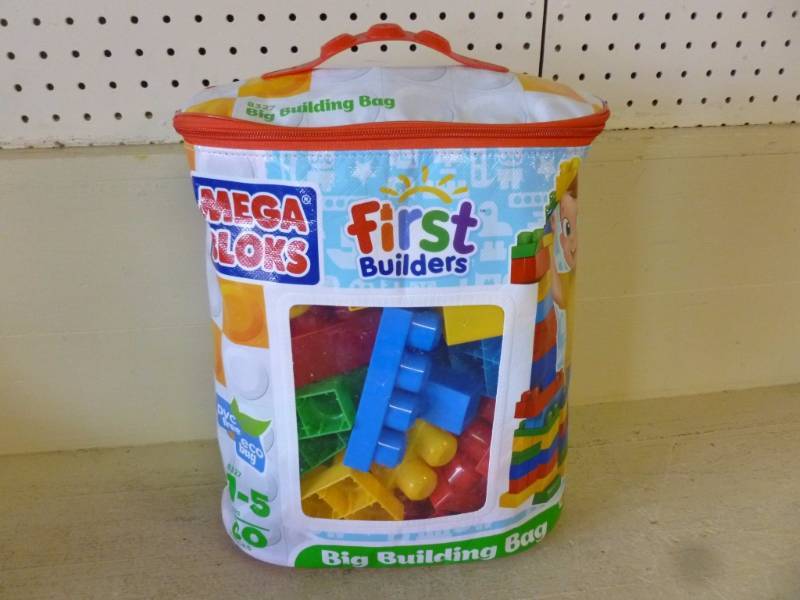 lot 117 image: Building Blocks