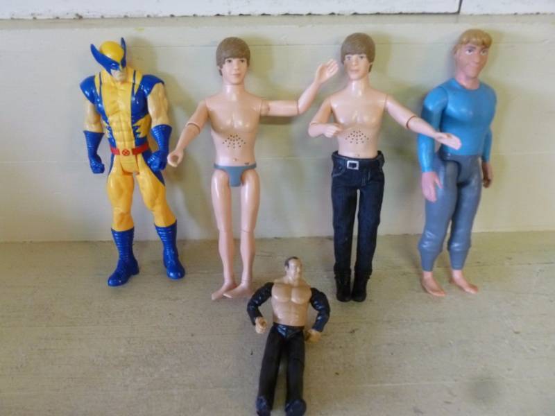 lot 124 image: Toy Figurines