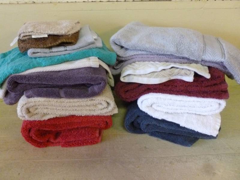 lot 141 image: Towels