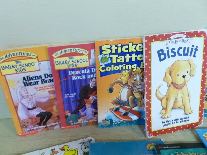 lot 187 image: Kids Books