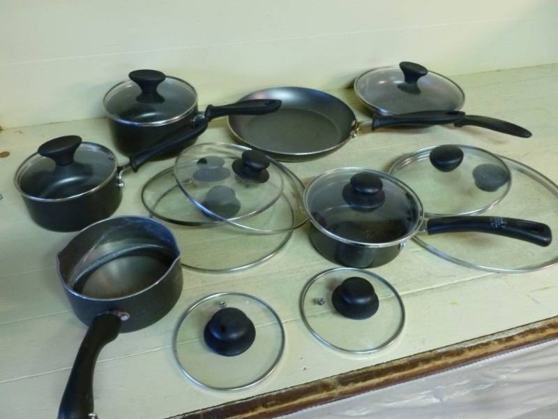 lot 222 image: Kitchen