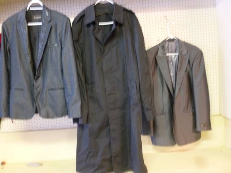 lot 229 image: Sport Jackets