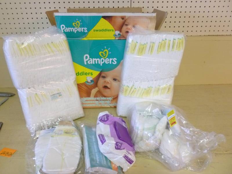 lot 233 image: Diapers