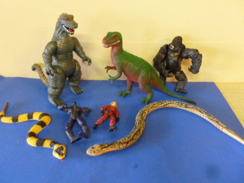 lot 279 image: Toy Figurines