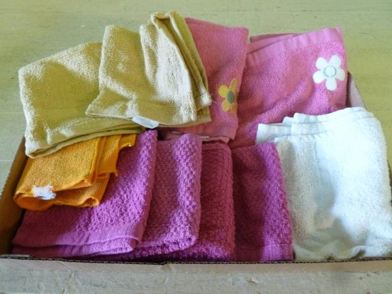 lot 330 image: Washcloths