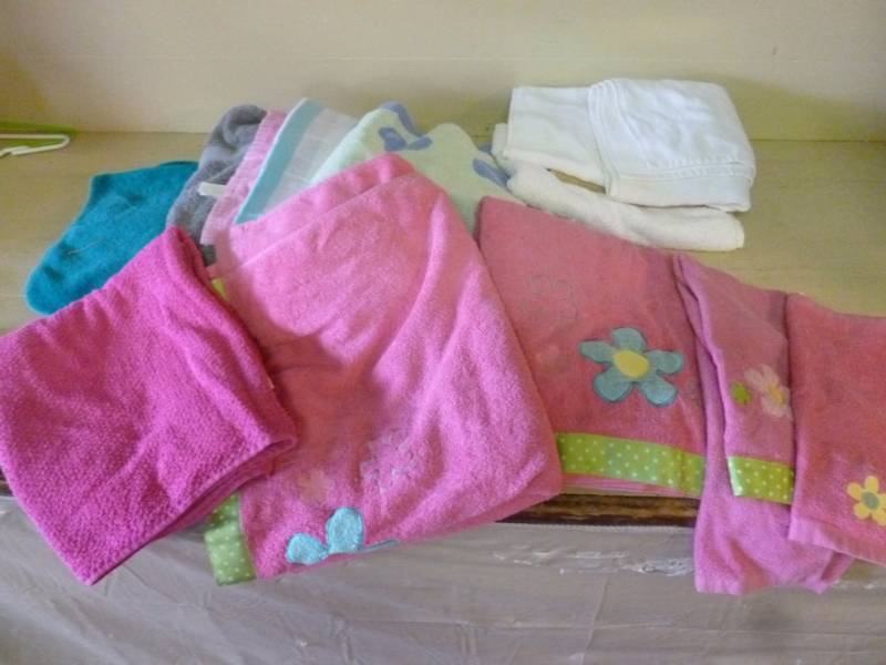 lot 331 image: Towels