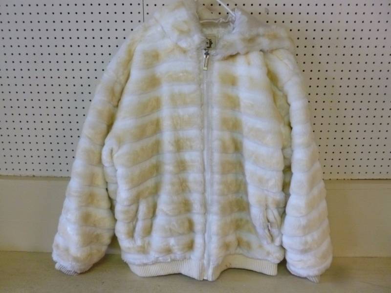 lot 356 image: Faux Fur Coat