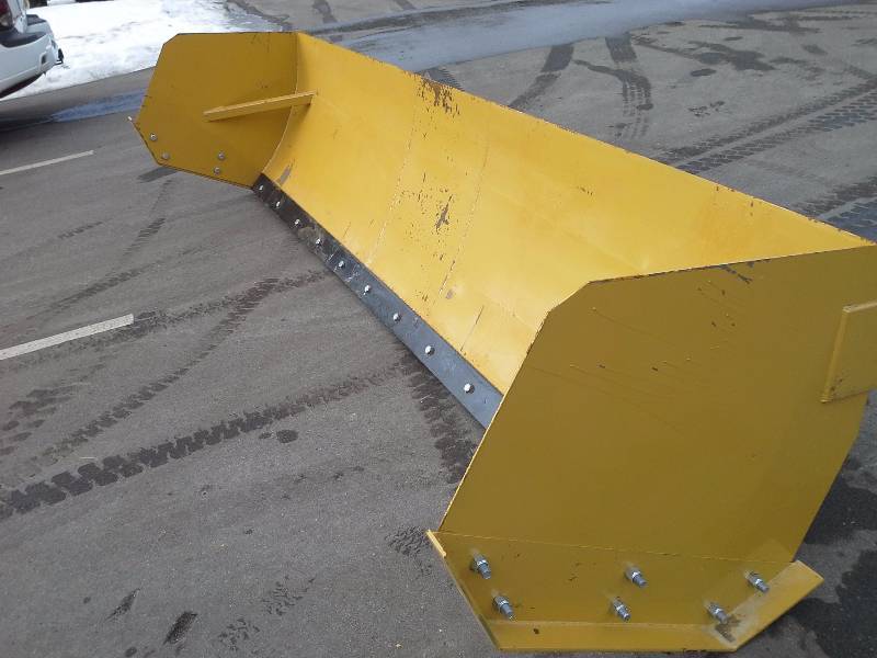 12 Snow Pusher (Wheel Loader)