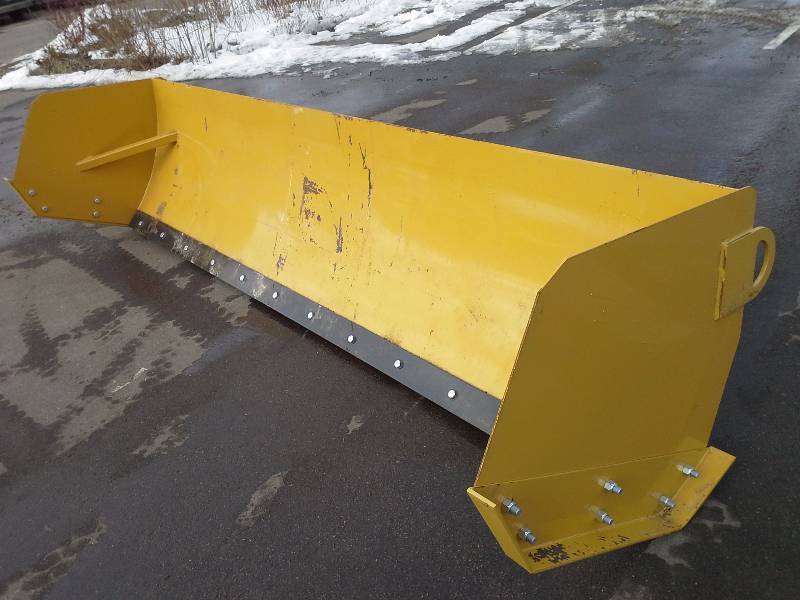 12 Snow Pusher (Wheel Loader)