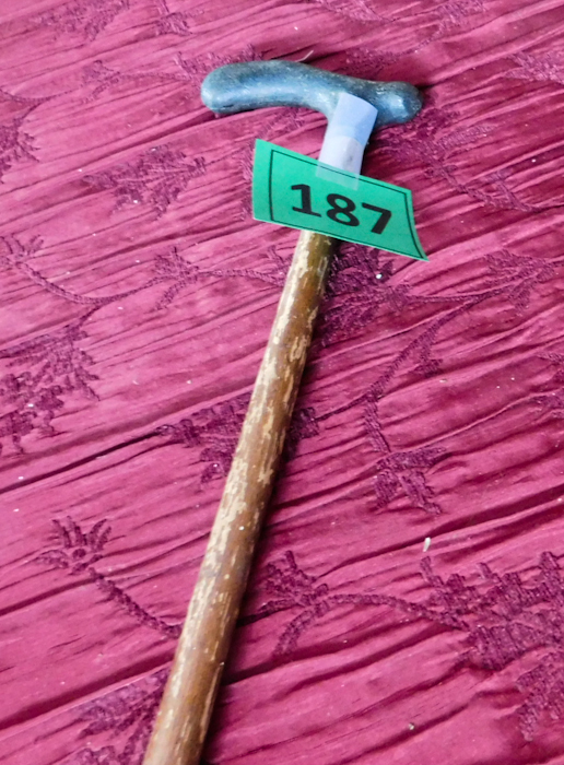 lot 187 image: vintage walking stick cane