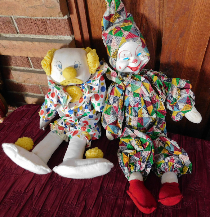 lot 175 image: two clowns