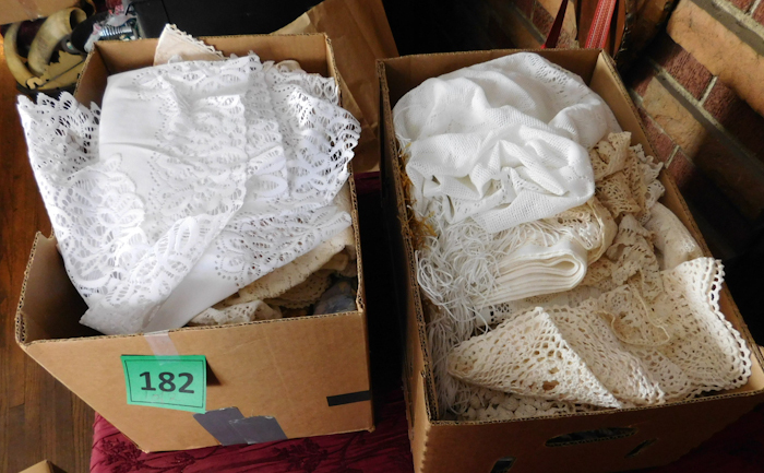 lot 182 image: very large lot of linens please see photos