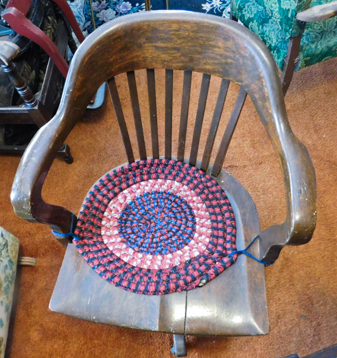 lot 1 image: Vintage wooden office chair with great hardware