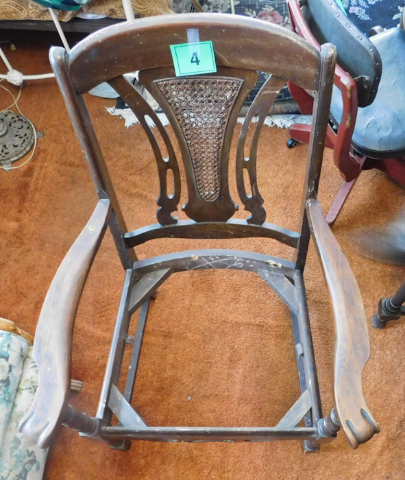 lot 4 image: project chair for refinishing and recovering