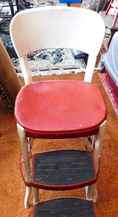 lot 11 image: red vintage cosco step chair