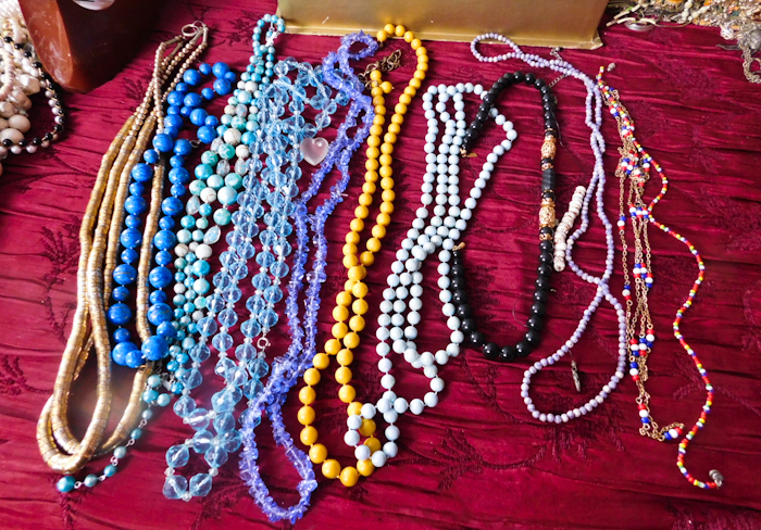 lot 70 image: several costume jewelry necklaces
