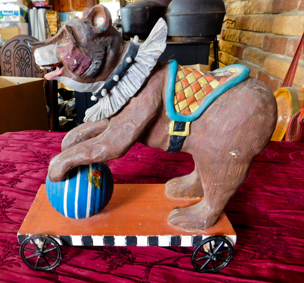 lot 137 image: rolling bear circus type toy