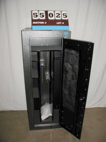 Tactical Steel Security Cabinet 16 gun