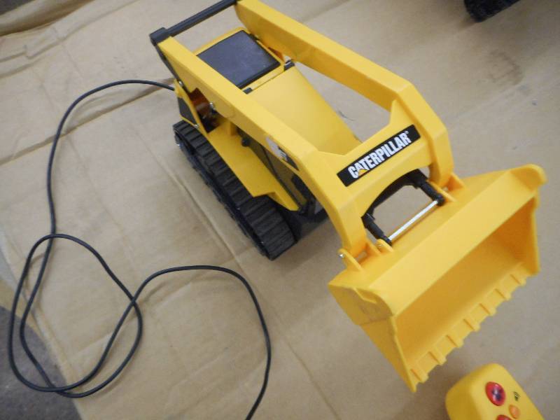 REMOTE CONTROL SKID STEER CATERPILLAR