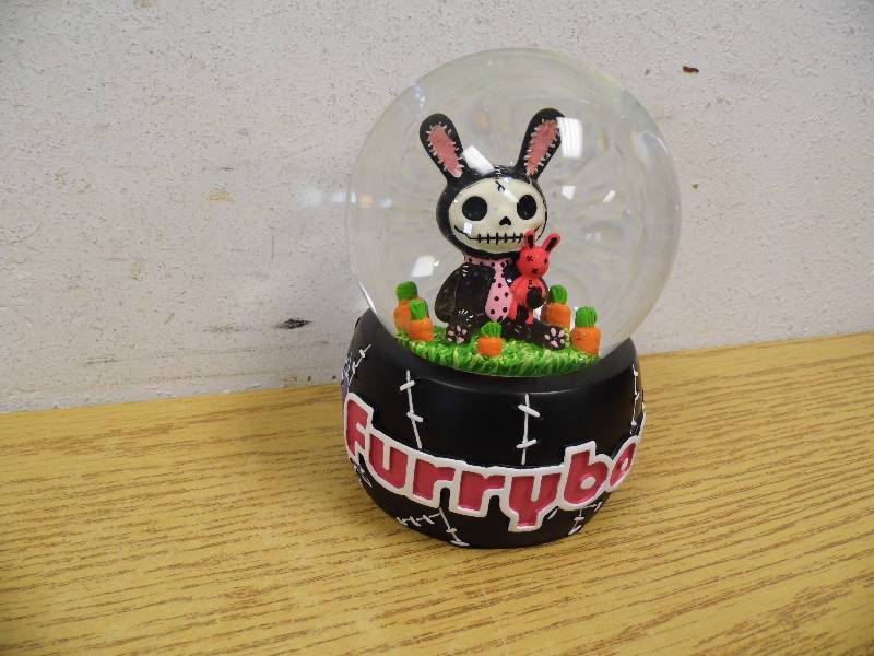 Furrybones Snow Globe