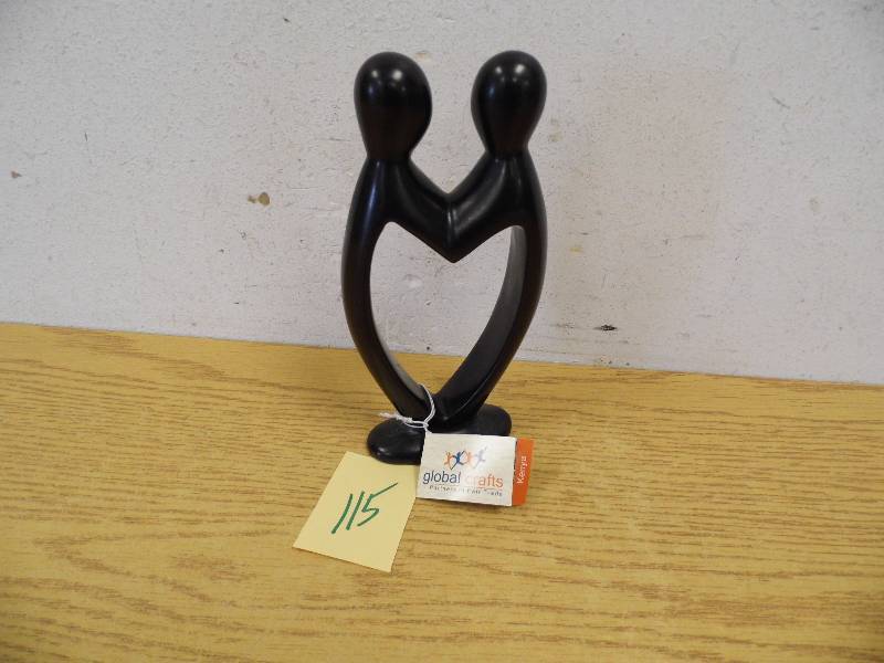 2 People Figure