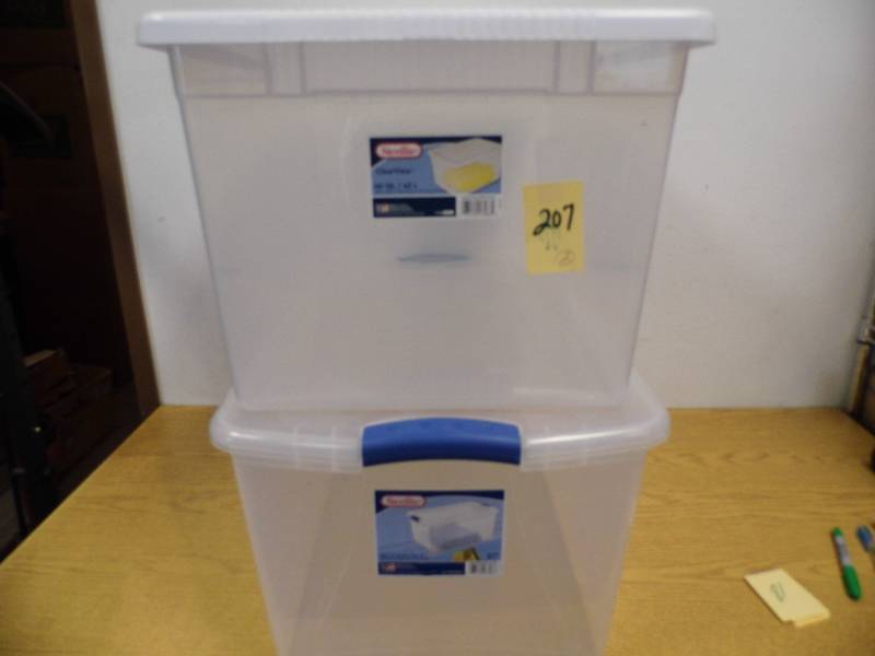 2 Clear Sterilite Containers
