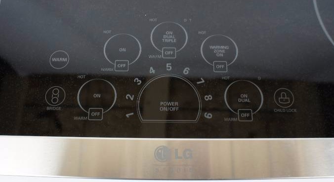 LG Electric Studio Cooktop - Model # (LSCE365ST)