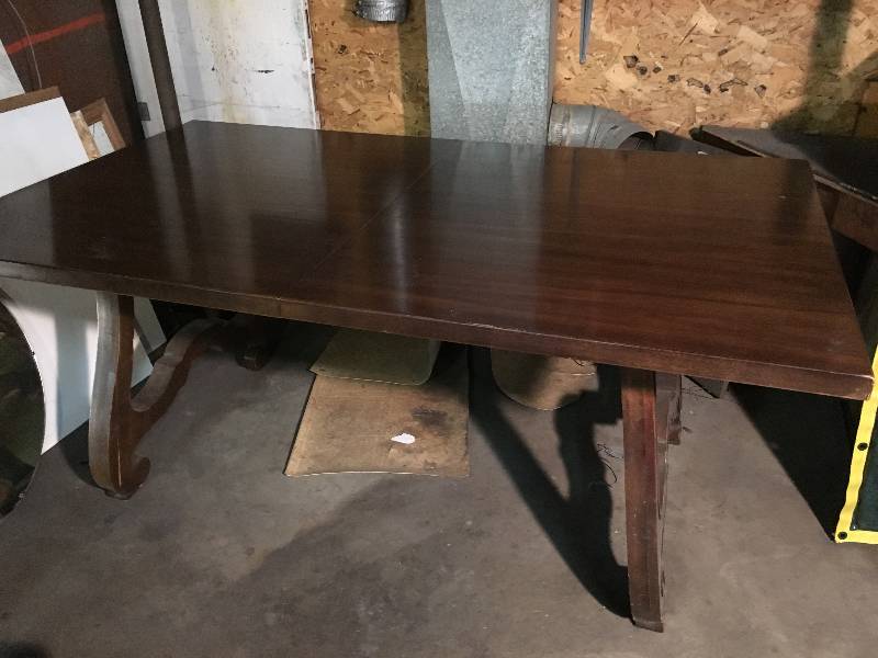 Dinning Table