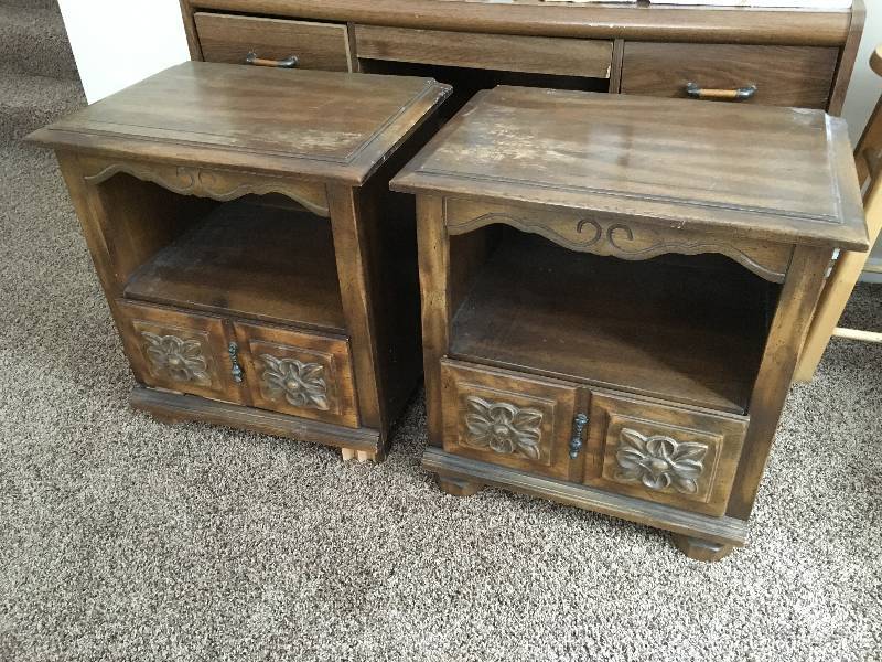 Pair of End Tables or Night Stands