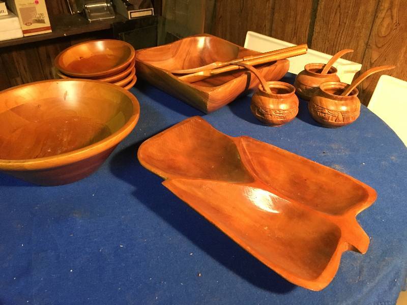 Wooden Dishes