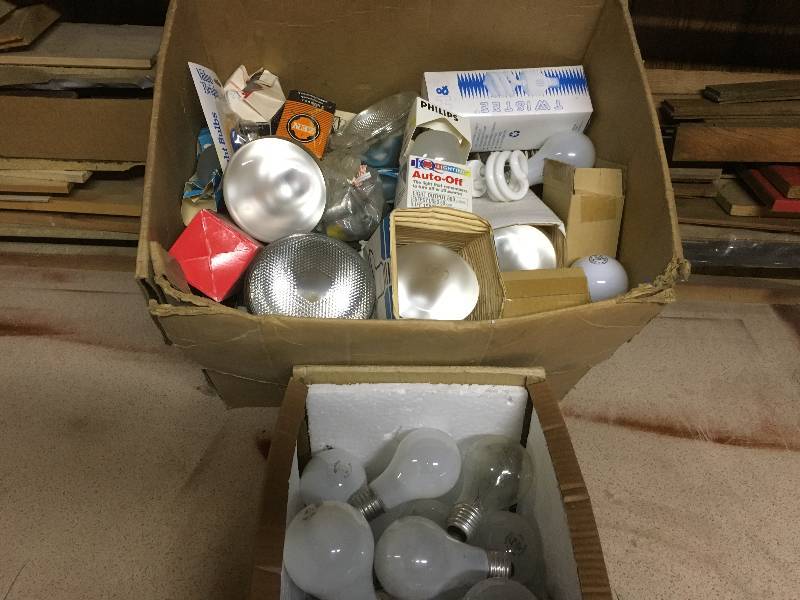 Lots of Light Bulbs