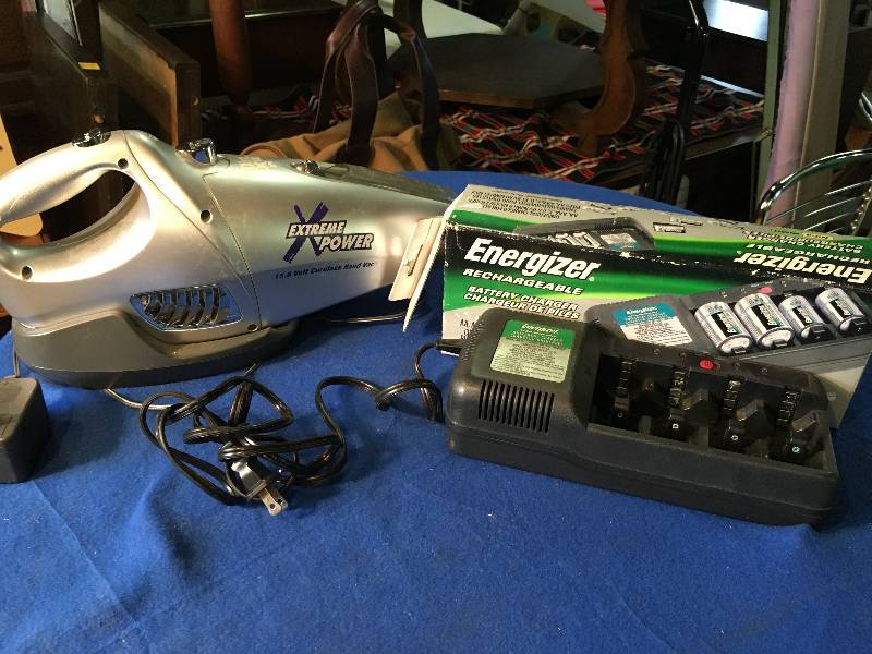 Dirt Devil Handy Vac and Battery Charging System