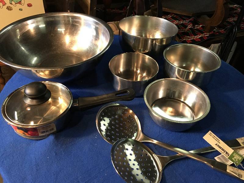 Stainless Steel Baking, Cooking and Serving Pans