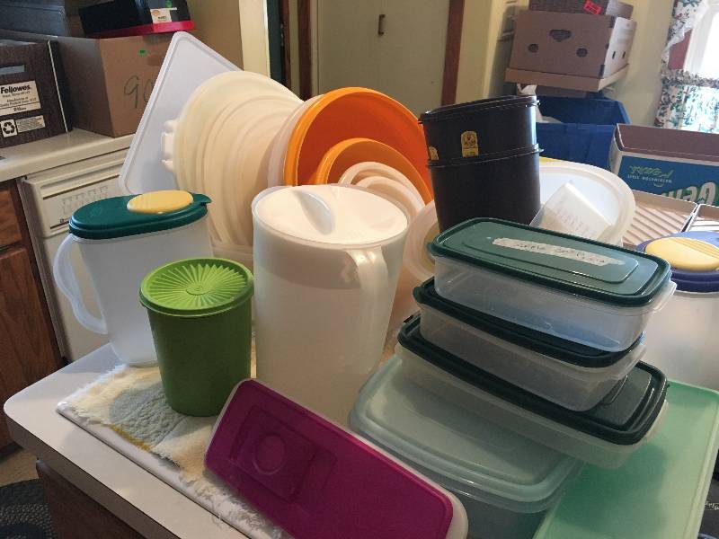 Plastic Storage Containers and Baking Bowls
