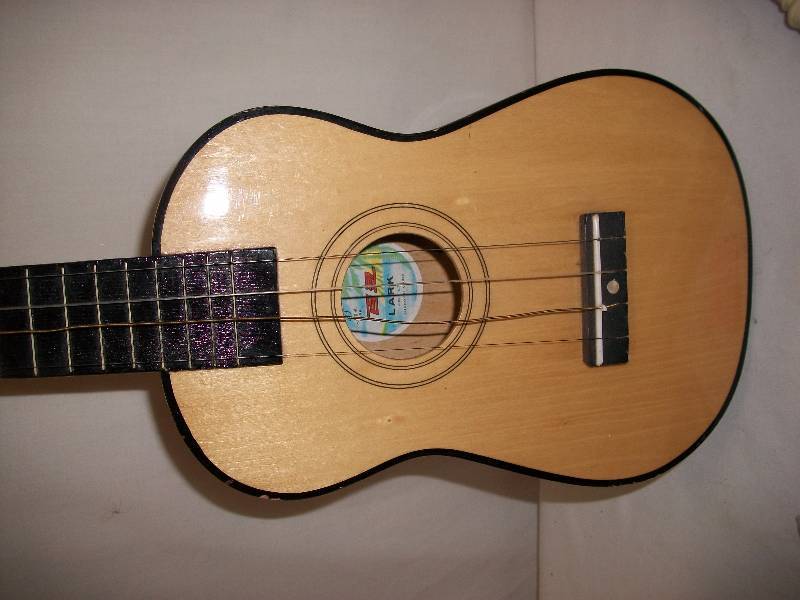 Lark Ukelele & Misc