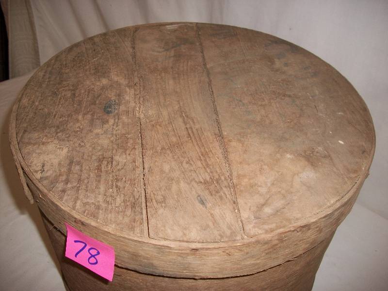Round Wooden Box